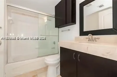 1200 Brickell Bay Drive Miami FL 33131