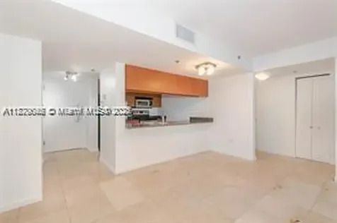 1200 Brickell Bay Drive Miami FL 33131