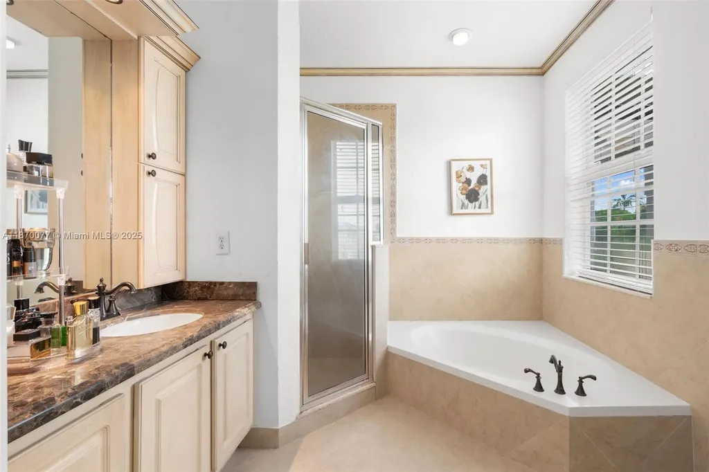 10548 NW 56th Drive Coral Springs FL 33076