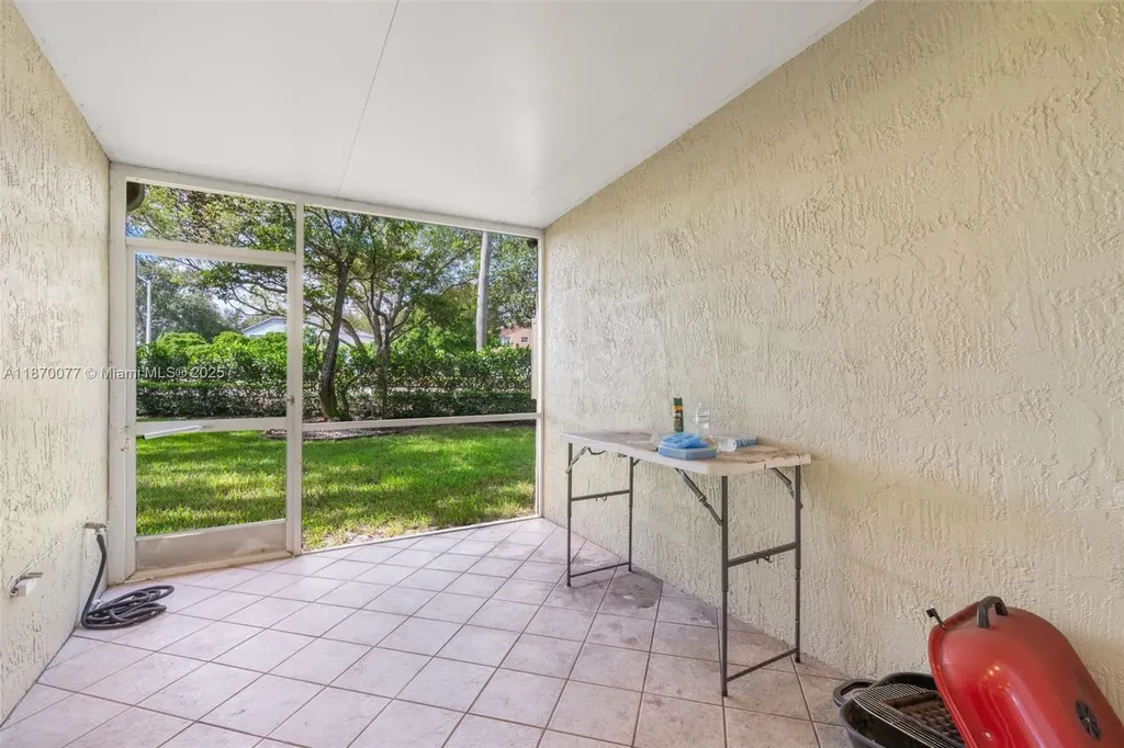 10548 NW 56th Drive Coral Springs FL 33076