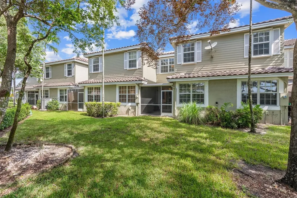 10548 NW 56th Drive Coral Springs FL 33076