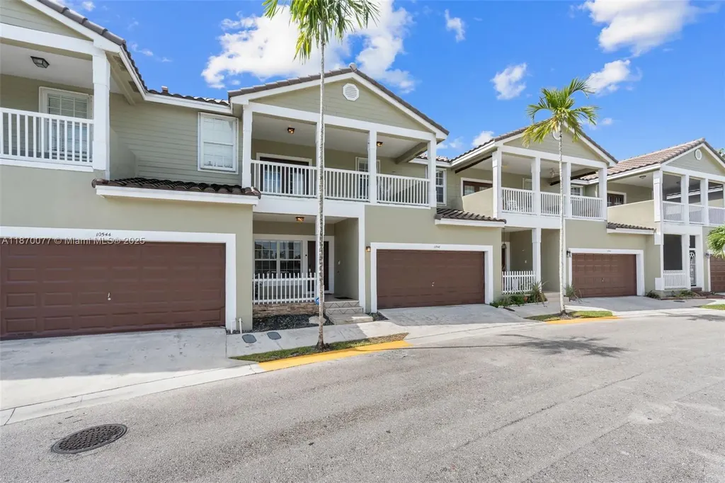 10548 NW 56th Drive Coral Springs FL 33076