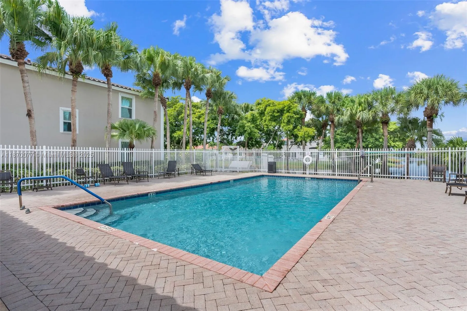 10548 NW 56th Drive Coral Springs FL 33076