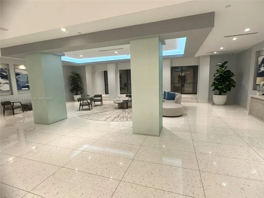 20335 W Country Club Drive Aventura FL 33180