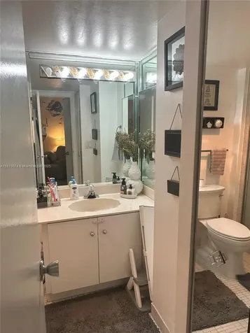 20335 W Country Club Drive Aventura FL 33180