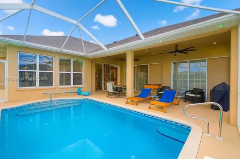 2019 SW 29th Terrace Cape Coral FL 33914