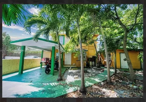 1260 SW 5th Street Miami FL 33135