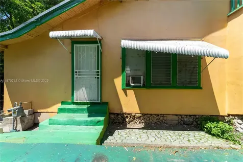 1260 SW 5th Street Miami FL 33135