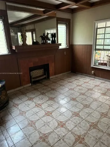 1260 SW 5th Street Miami FL 33135
