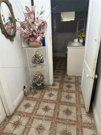 1260 SW 5th Street Miami FL 33135