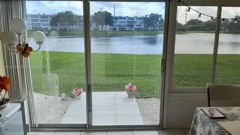 1087 Harwood F Deerfield Beach FL 33442