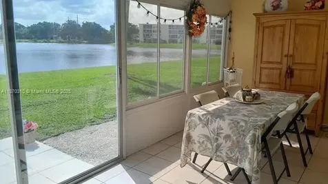 1087 Harwood F Deerfield Beach FL 33442