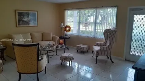 1087 Harwood F Deerfield Beach FL 33442