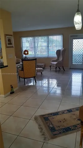 1087 Harwood F Deerfield Beach FL 33442