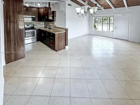 2861 Davie Boulevard Fort Lauderdale FL 33312