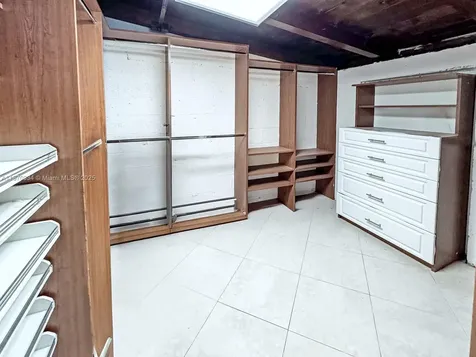 2861 Davie Boulevard Fort Lauderdale FL 33312