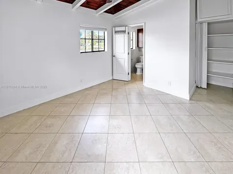 2861 Davie Boulevard Fort Lauderdale FL 33312