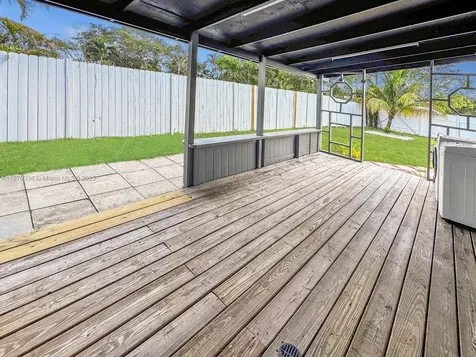 2861 Davie Boulevard Fort Lauderdale FL 33312