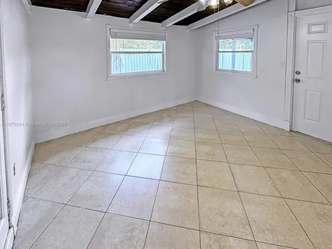 2861 Davie Boulevard Fort Lauderdale FL 33312