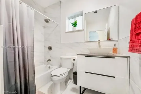 16013 SW 148th Terrace Miami FL 33196