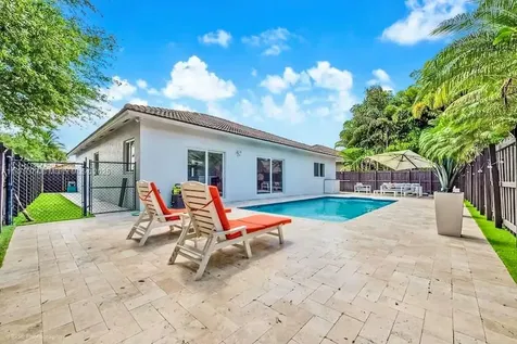 16013 SW 148th Terrace Miami FL 33196