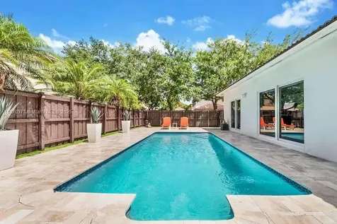 16013 SW 148th Terrace Miami FL 33196