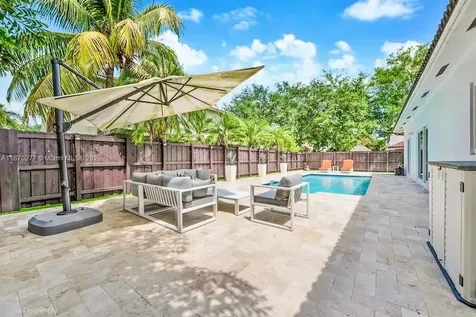 16013 SW 148th Terrace Miami FL 33196