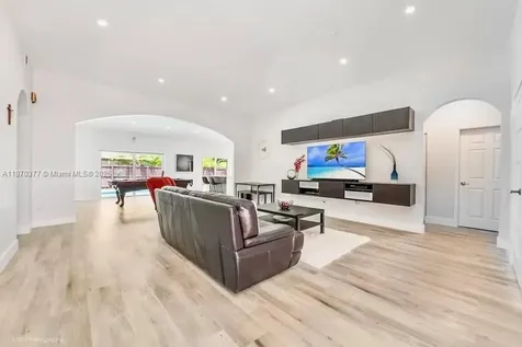 16013 SW 148th Terrace Miami FL 33196