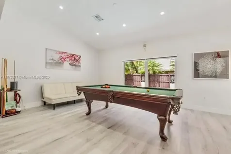 16013 SW 148th Terrace Miami FL 33196