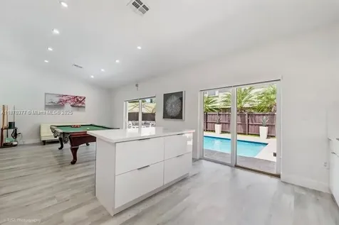 16013 SW 148th Terrace Miami FL 33196