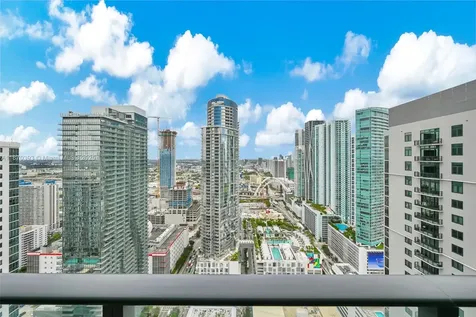 159 NE 6th Street Miami FL 33132