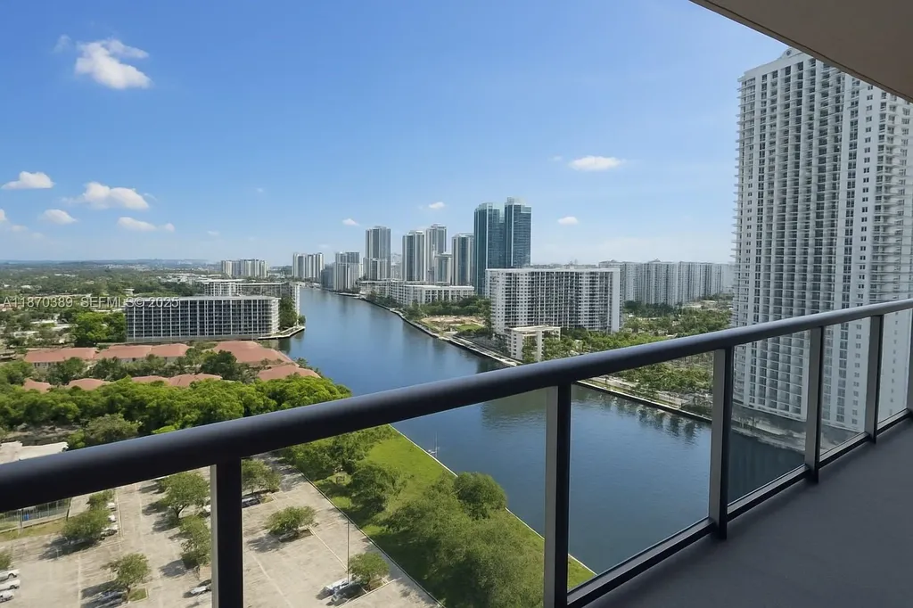 2602 E Hallandale Beach Boulevard Hallandale Beach FL 33009