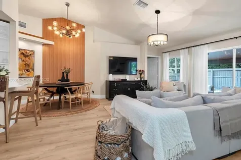 5397 Grande Palm Circle Delray Beach FL 33484