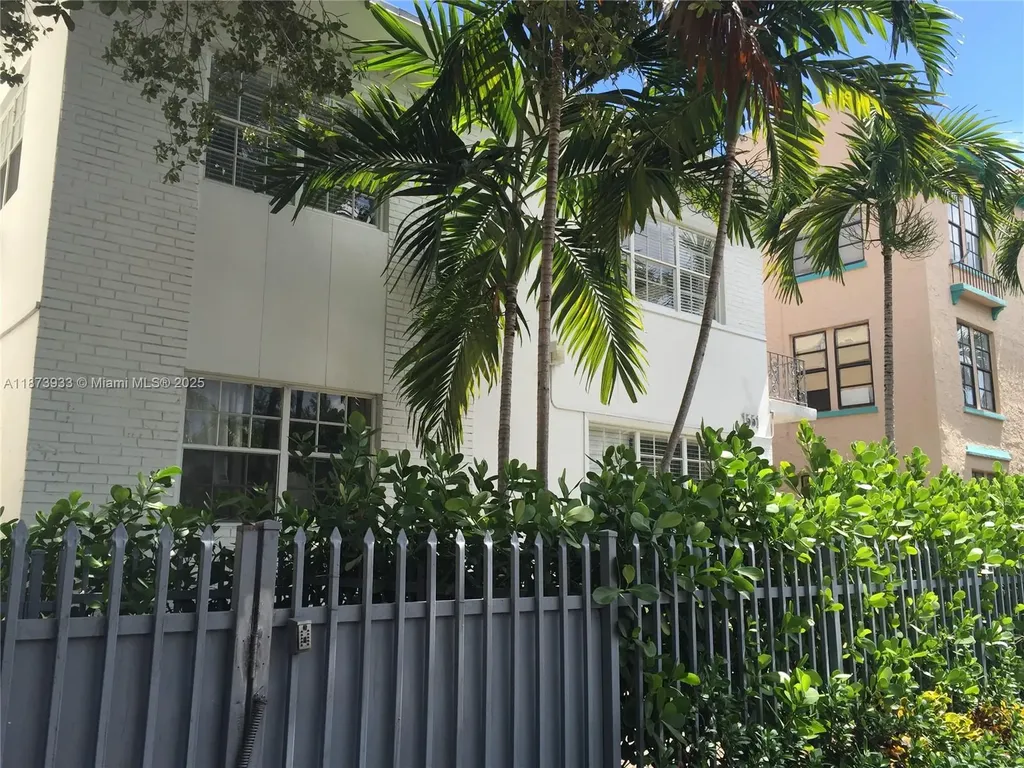 1551 Michigan Avenue Miami Beach FL 33139