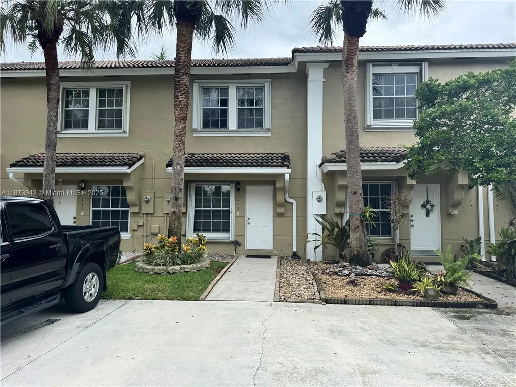 443 SW 122nd Terrace Pembroke Pines FL 33025