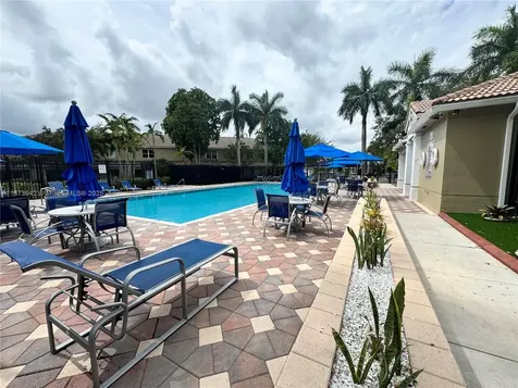 443 SW 122nd Terrace Pembroke Pines FL 33025
