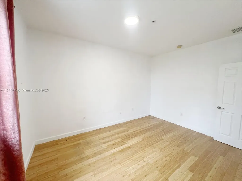 2540 SW 14th Avenue Fort Lauderdale FL 33315