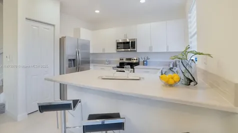 2650 SE 27 Drive Homestead FL 33035