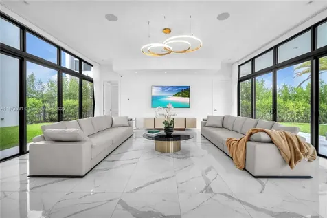 16572 S Botaniko Drive S Weston FL 33326