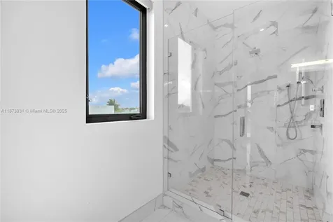 16572 S Botaniko Drive S Weston FL 33326