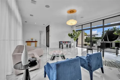 16572 S Botaniko Drive S Weston FL 33326
