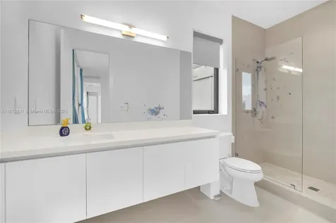 16572 S Botaniko Drive S Weston FL 33326