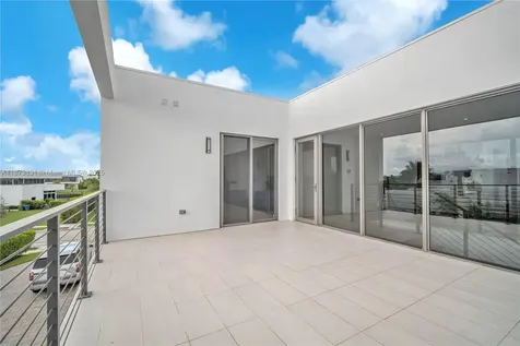 16572 S Botaniko Drive S Weston FL 33326