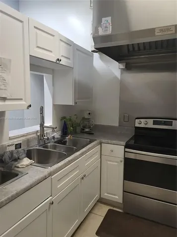 3621 NW 90th Terrace Sunrise FL 33351