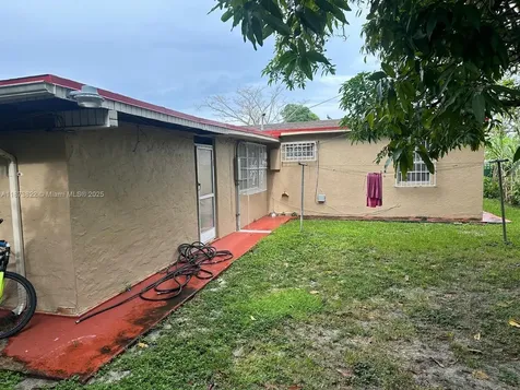 12260 NW 1st Court North Miami FL 33168