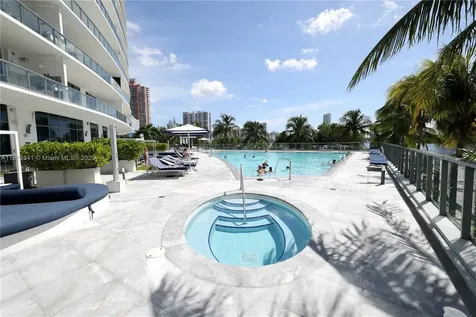 3250 NE 188th Street Aventura FL 33180