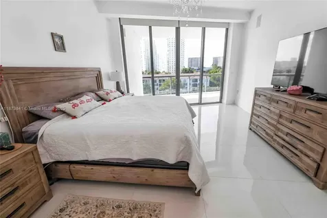 3250 NE 188th Street Aventura FL 33180