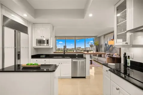 21200 Point Place Aventura FL 33180