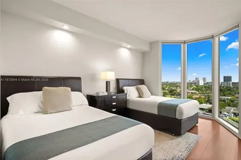 21200 Point Place Aventura FL 33180