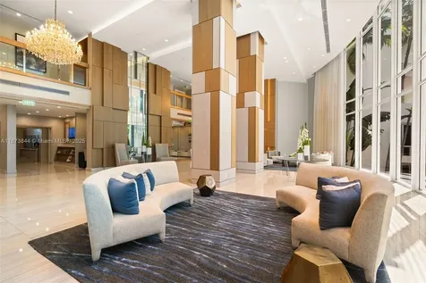 21200 Point Place Aventura FL 33180